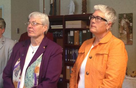 Mary Gunning(right) and Provincial Leader S. Charmaine Krohe at the Beyond Borders/SSND MOU signing.