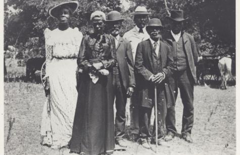Stephenson, Mrs. Charles (Grace Murray). [Emancipation Day Celebration, June 19, 1900], photograph, June 19, 1900; (https://texashistory.unt.edu/ark:/67531/metapth124053/m1/1/: accessed June 11, 2025), University of North Texas Libraries, The Portal to Texas History, https://texashistory.unt.edu; crediting Austin History Center, Austin Public Library.