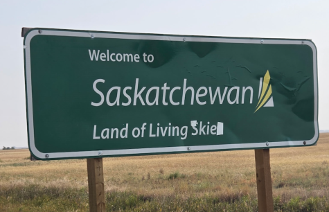 photo of Welcome Sign to Saskatchewan