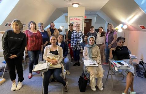 Level 3 students with S. Eileen Denny and S. Carolyn Stoe.