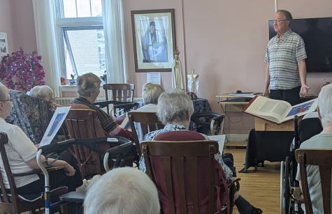 Sisters at Waterdown gather to learn about the Saint John's Bible